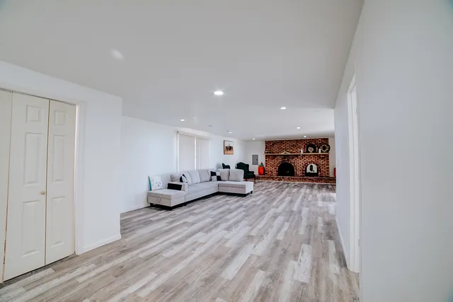 $289,900 | 2775 East Riverview Drive, Kankakee, IL 60901