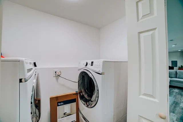 $289,900 | 2775 East Riverview Drive, Kankakee, IL 60901