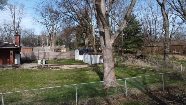 $289,900 | 2775 East Riverview Drive, Kankakee, IL 60901