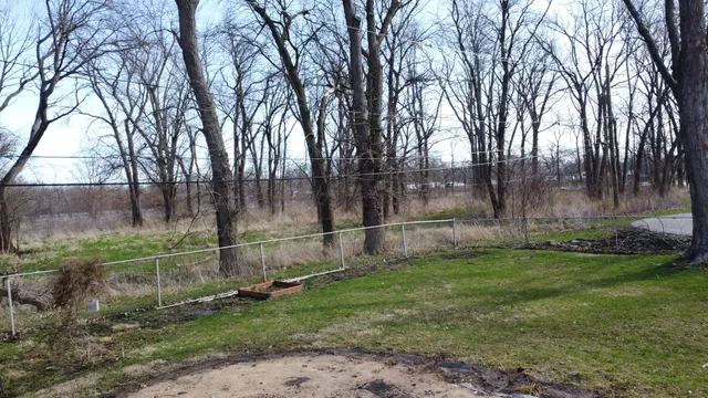 $289,900 | 2775 East Riverview Drive, Kankakee, IL 60901