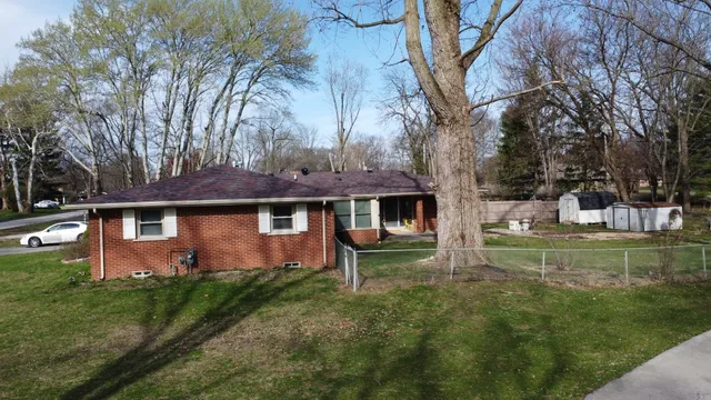 $289,900 | 2775 East Riverview Drive, Kankakee, IL 60901