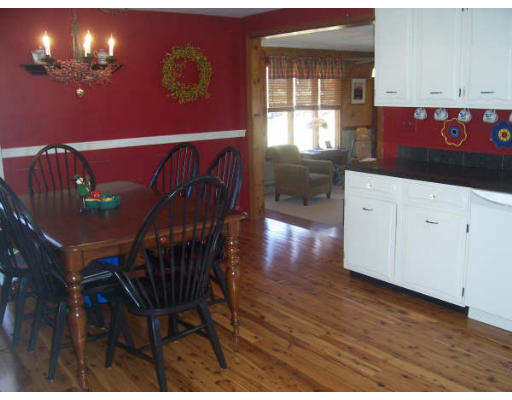 4 Valley Road Stoneham, MA 02180 - Photo 8 of 20 Gallery Image 8