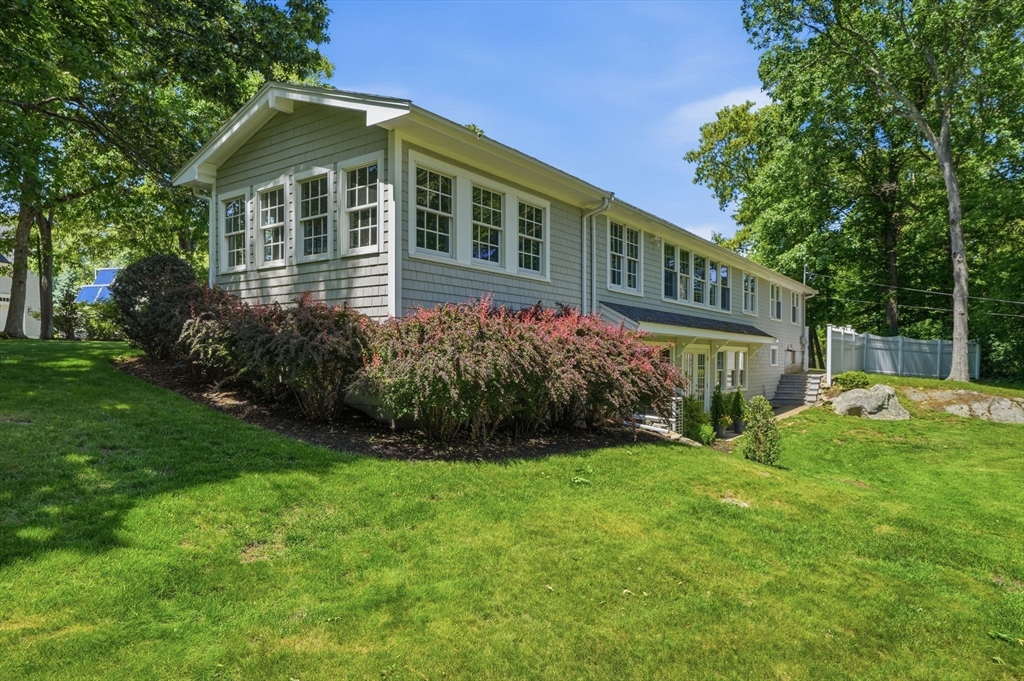 10 Boulder Glen Road Hingham, MA 02043 - Photo 28 of 29