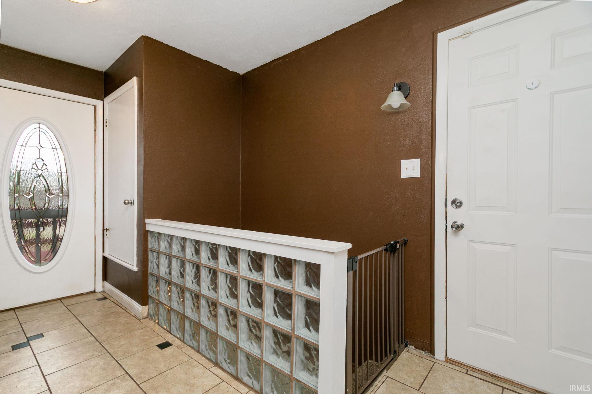2824 Grape Road Mishawaka, IN 46545 - Photo 4 of 29
