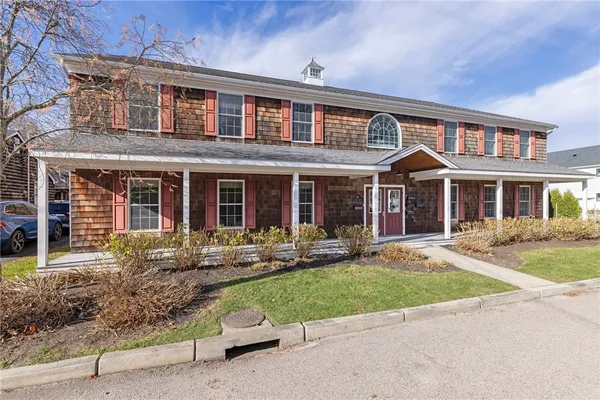 $3,195,000 | 14 Clinton Avenue, Jamestown, RI 02835