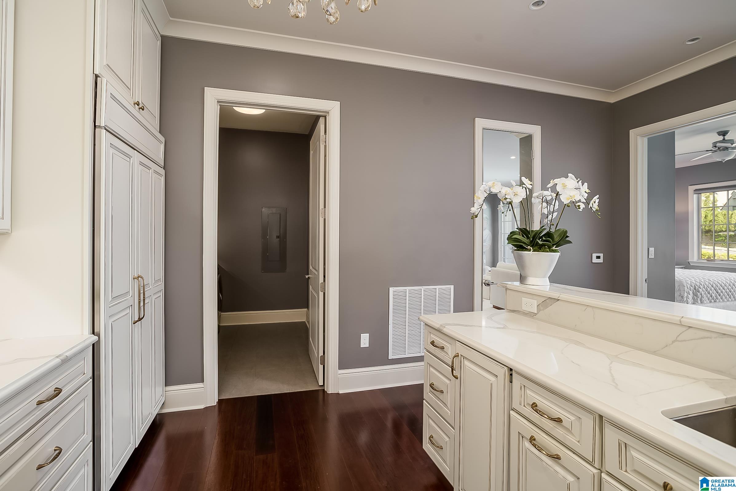 2400 Cahaba Road, Unit 260 Birmingham, AL 35223 - Photo 15 of 33