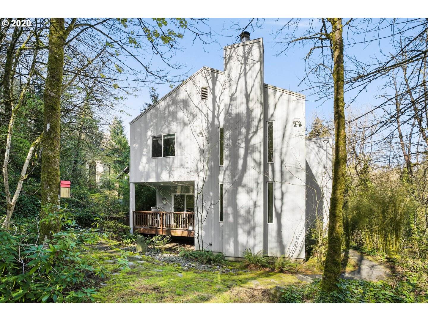 802 Southwest Terwilliger Place Portland, OR 97239 - Photo 28 of 32 Gallery Image 28