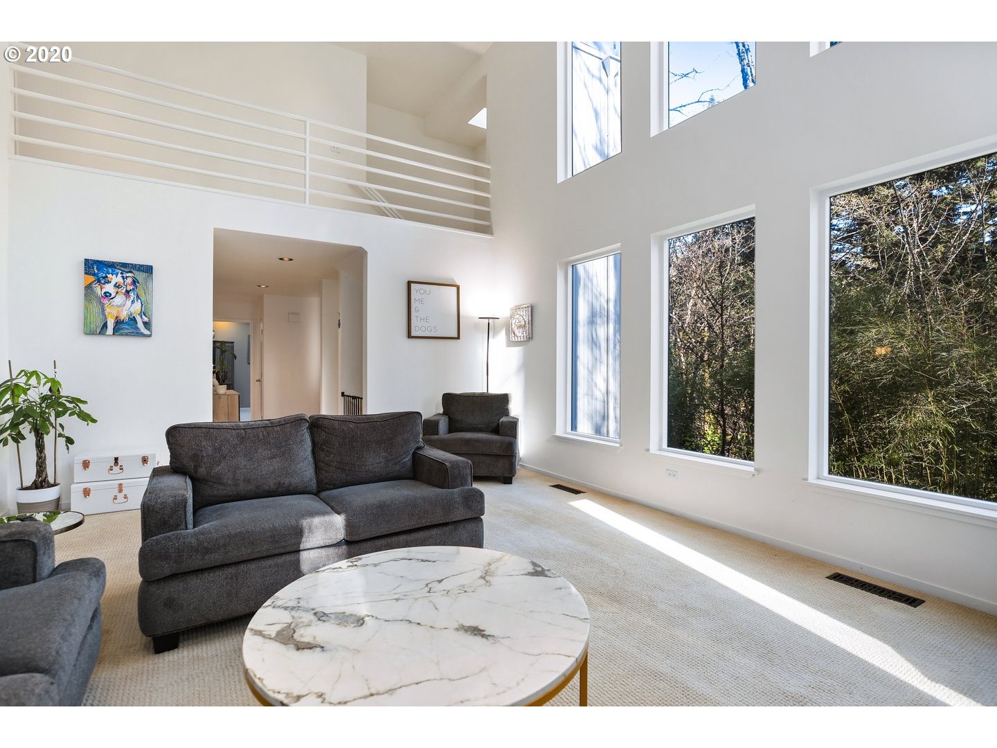 802 Southwest Terwilliger Place Portland, OR 97239 - Photo 5 of 32 Gallery Image 5