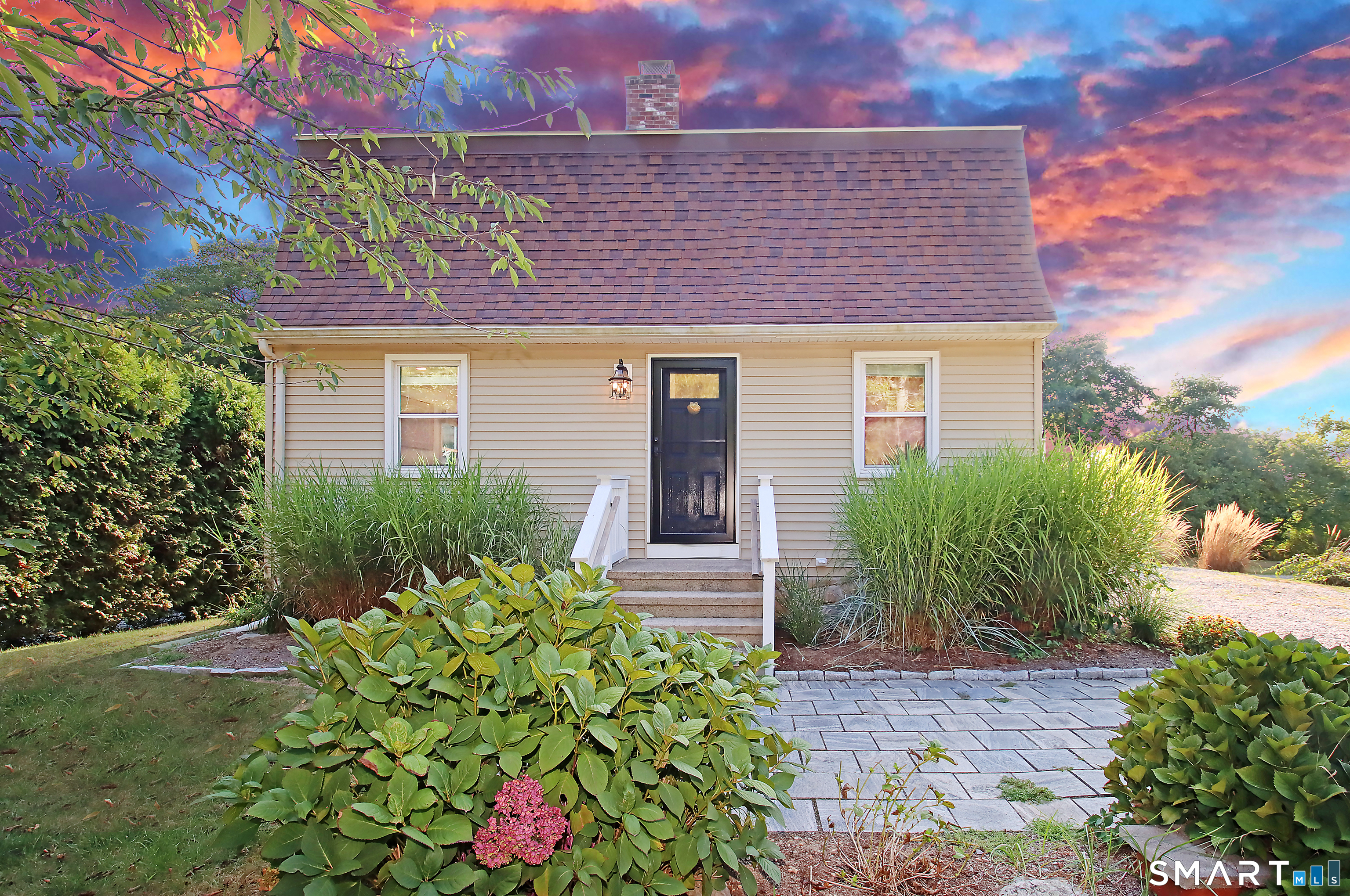 103 Old Salt Works Road Westbrook, CT 06498 - Photo 2 of 22 Gallery Image 2