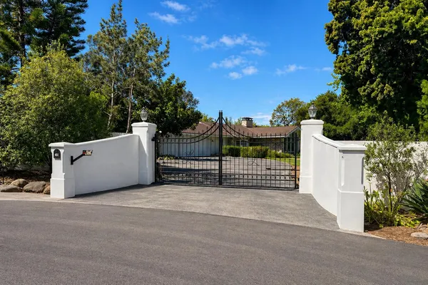 $22,000 | 451 Live Oaks Road, Montecito, CA 93108