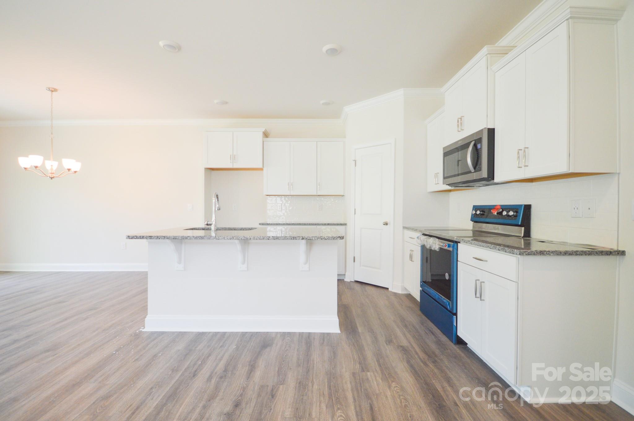 362 Creekview Road Hendersonville, NC 28792 - Photo 4 of 26