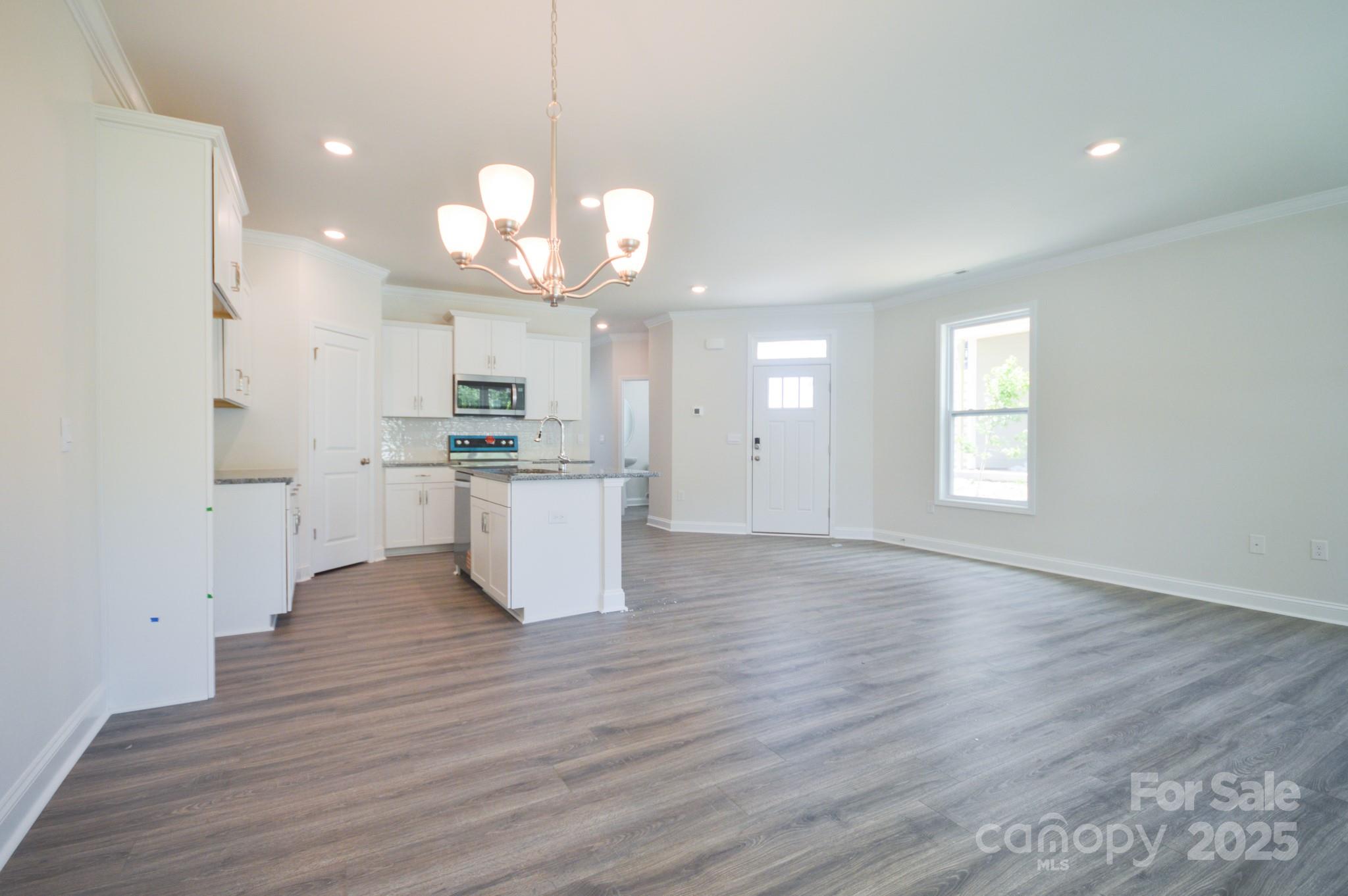 362 Creekview Road Hendersonville, NC 28792 - Photo 7 of 26