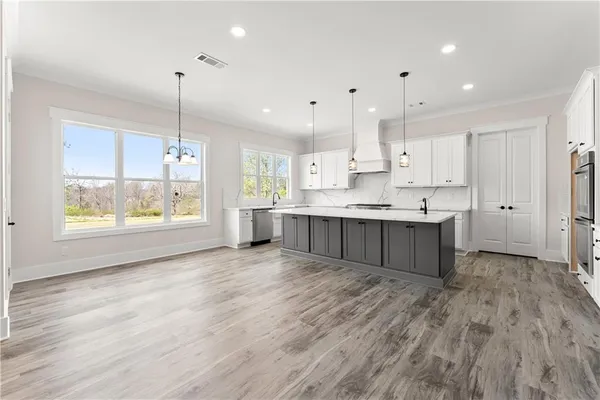 $899,999 | 282 Gold Bullion Drive East, Dawsonville, GA 30534