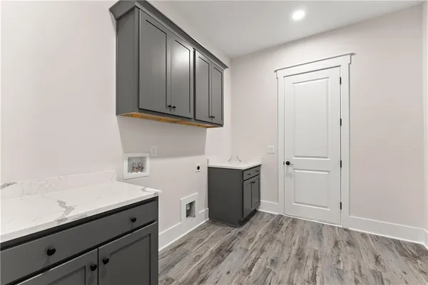 $899,999 | 282 Gold Bullion Drive East, Dawsonville, GA 30534