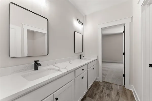 $899,999 | 282 Gold Bullion Drive East, Dawsonville, GA 30534