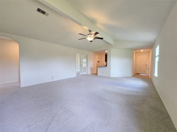 $2,000 | 380 Stonegate Drive, Katy, TX 77493