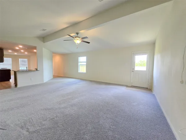 $2,000 | 380 Stonegate Drive, Katy, TX 77493