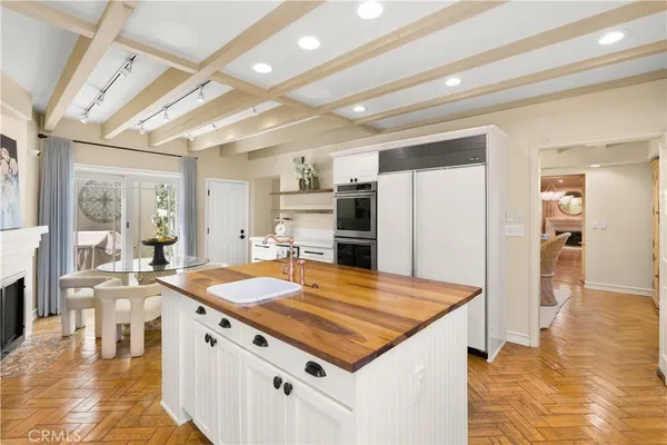 $9,500 | 5770 East Lucia Walk, Long Beach, CA 90803