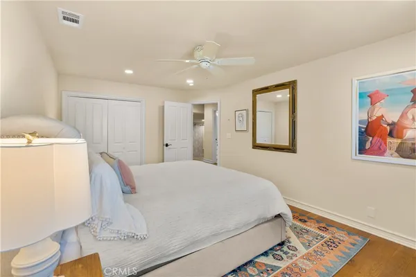 $9,500 | 5770 East Lucia Walk, Long Beach, CA 90803