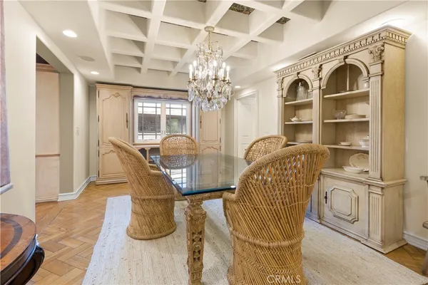 $9,500 | 5770 East Lucia Walk, Long Beach, CA 90803