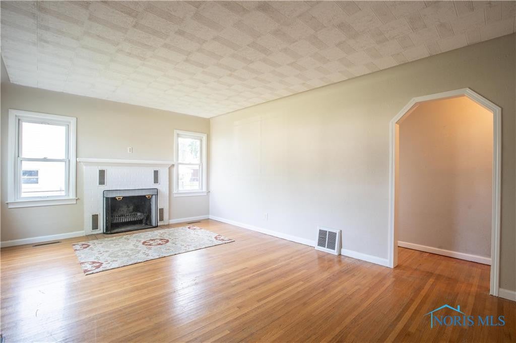1022 Craig Road Maumee, OH 43537 - Photo 5 of 27 Gallery Image 5