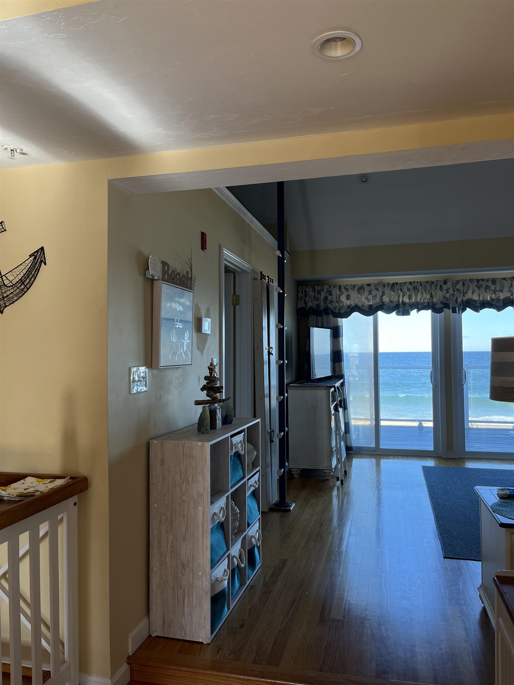 116 Central Avenue, Unit 3 Salisbury, MA 01952 - Photo 4 of 27