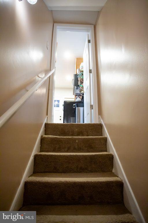 3913 Q Street Southeast Washington, DC 20020 - Photo 19 of 31 a view of entryway