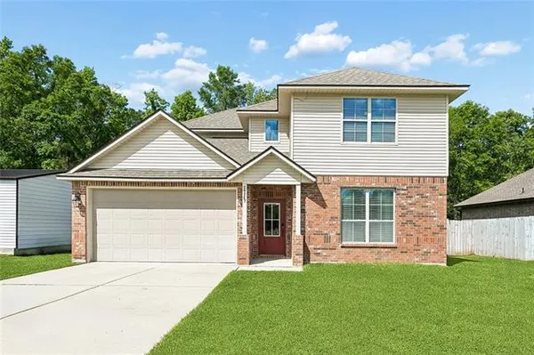 $299,900 | 39267 Franklin Street, Ponchatoula, LA 70454