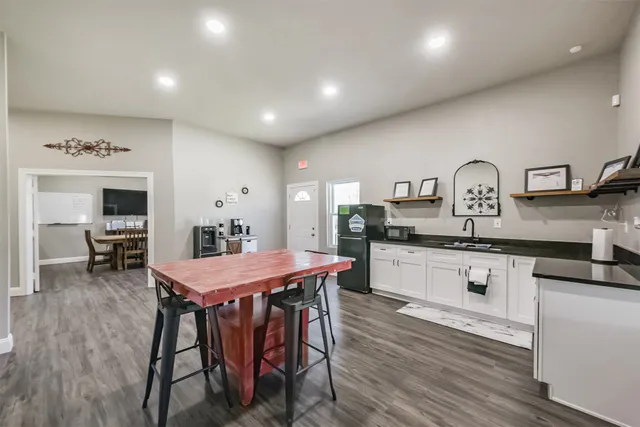 $5,400 | 25419 Farm To Market 2100, Huffman, TX 77336