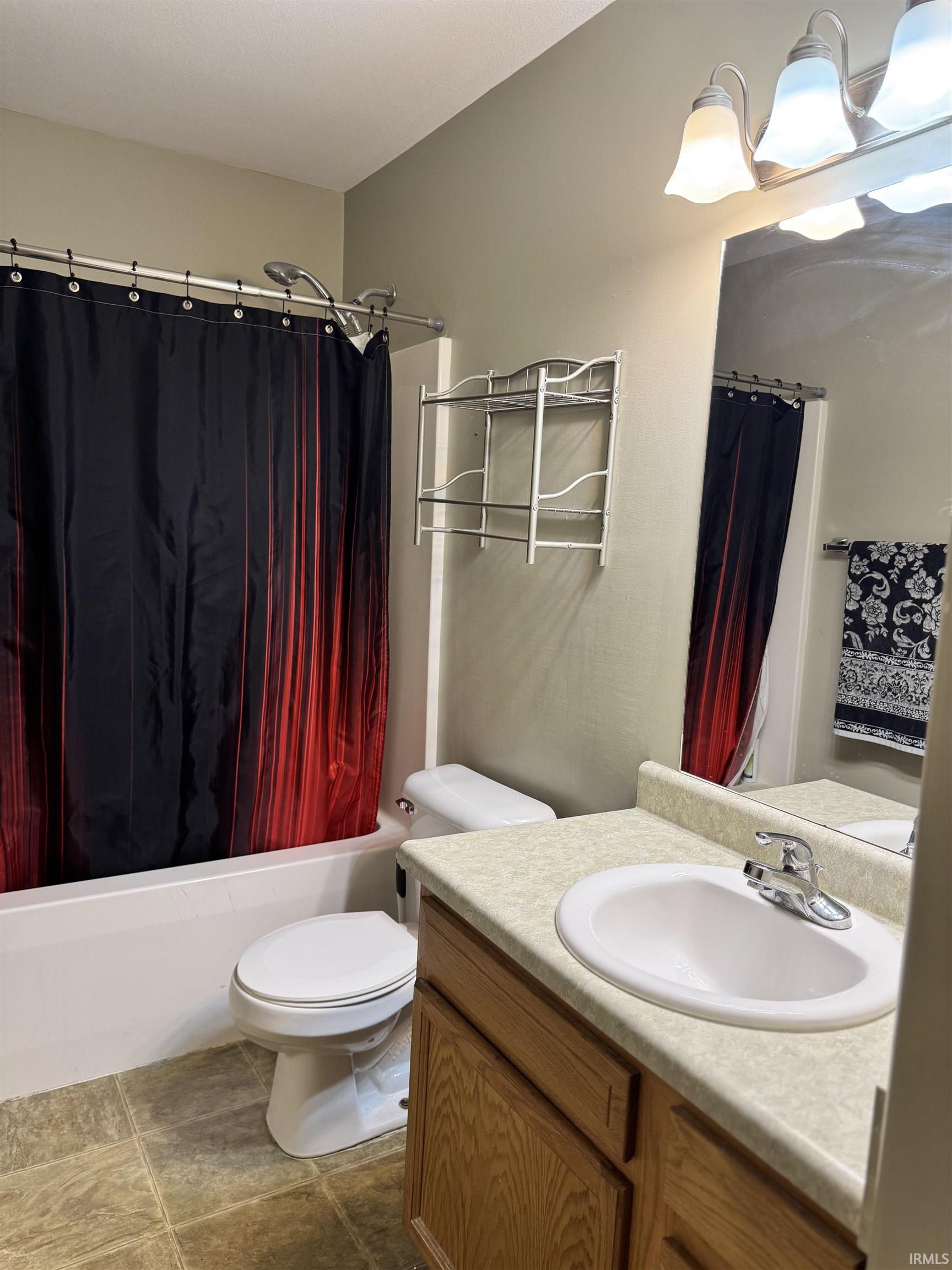 627 West Liberty Street Butler, IN 46721 - Photo 9 of 17