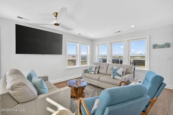 $1,345,000 | 918-321 North New River Drive, Surf City, NC 28445