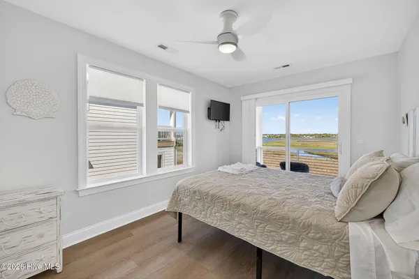 $1,345,000 | 918-321 North New River Drive, Surf City, NC 28445