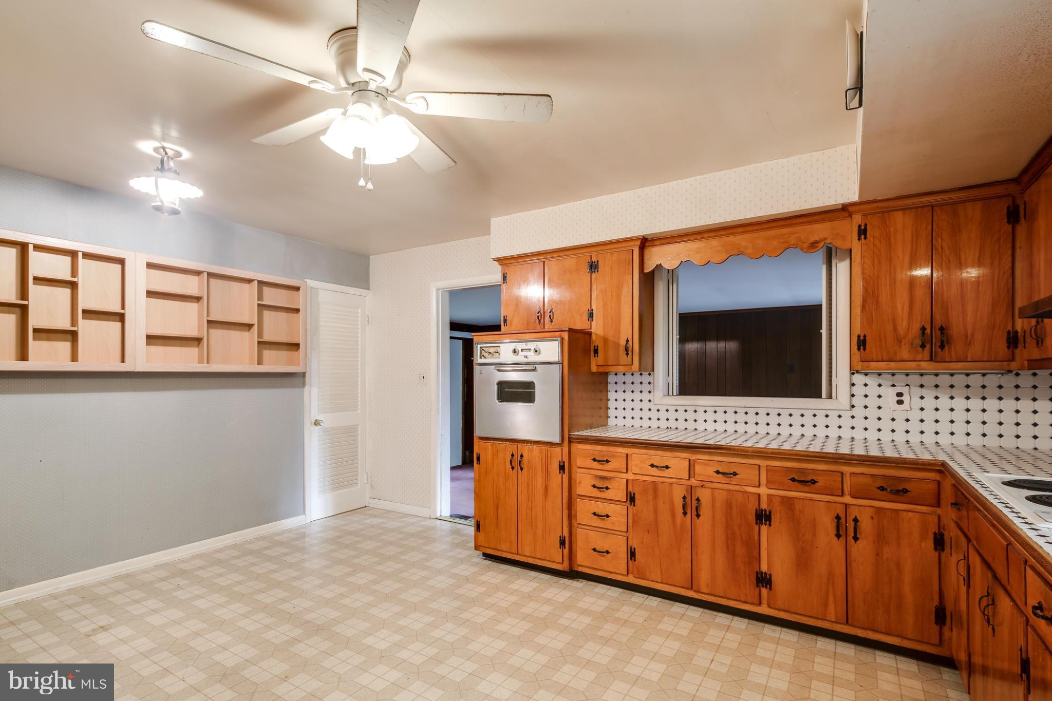 50 Bell Road Westminster, MD 21158 - Photo 4 of 24 Kitchen