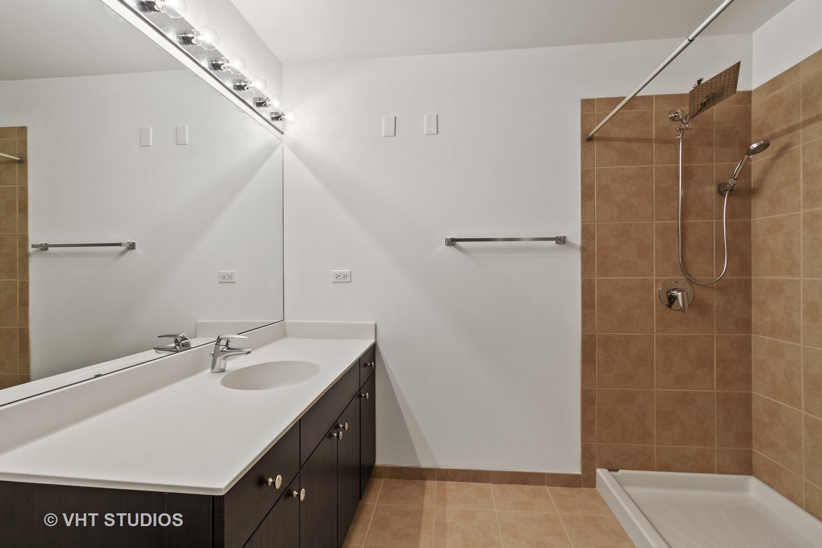 235 West Van Buren Street, Unit 4514 Chicago, IL 60607 - Photo 16 of 27