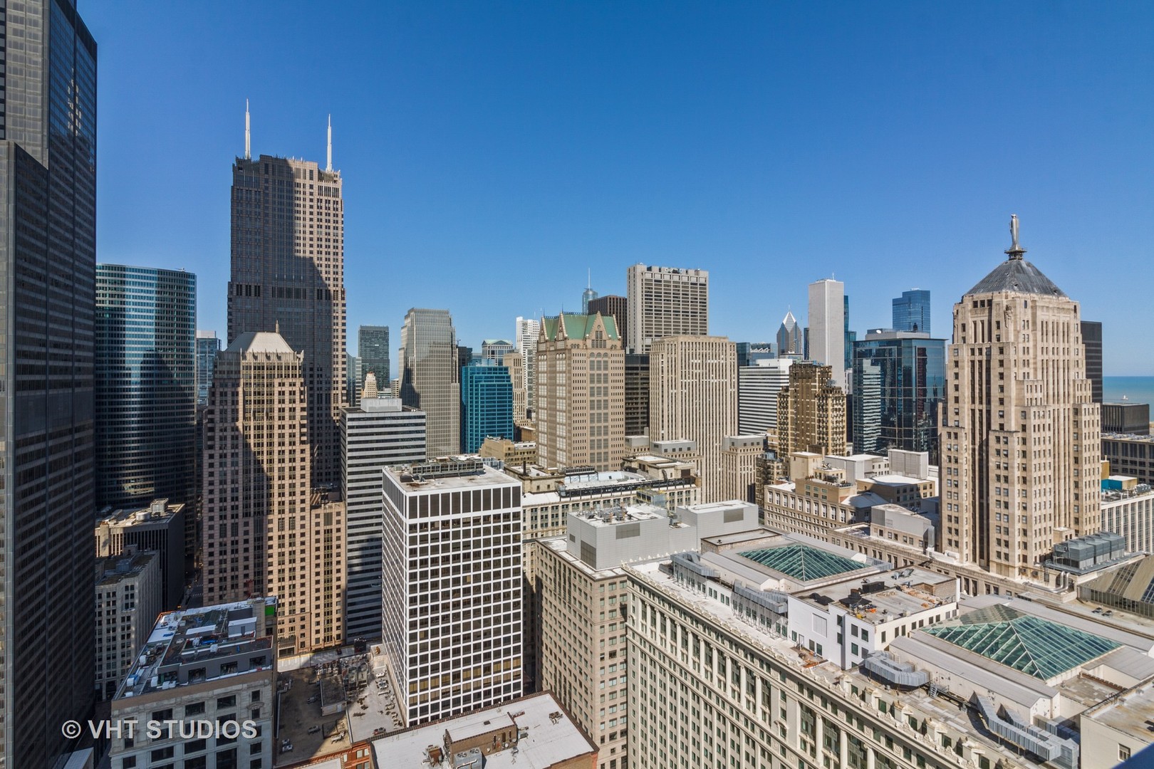 235 West Van Buren Street, Unit 4514 Chicago, IL 60607 - Photo 7 of 27