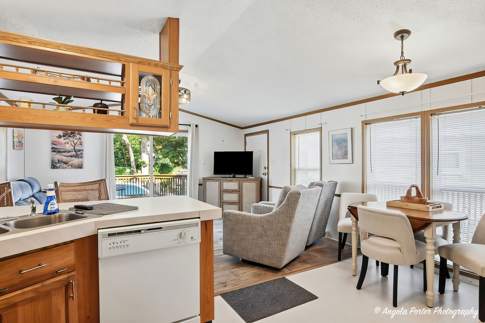 240 Whitney Road, Unit 13 Lake Zurich, IL 60047 - Photo 11 of 20