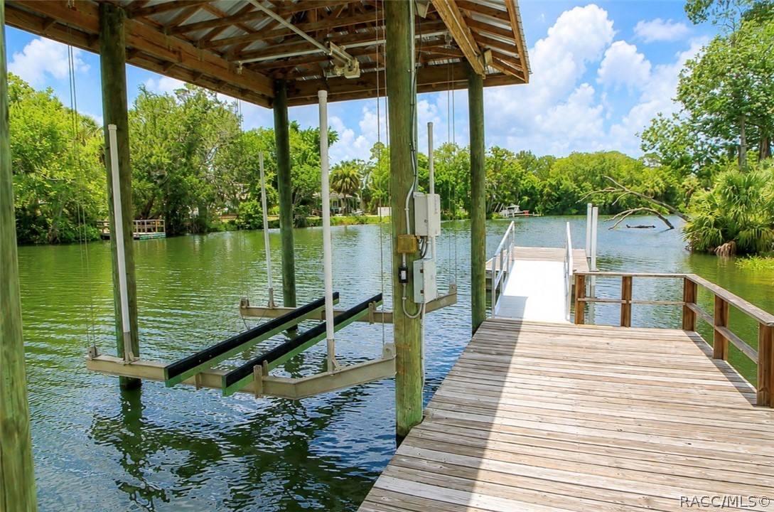 11610 North Caribee Point Inglis, FL 34449 - Photo 6 of 40