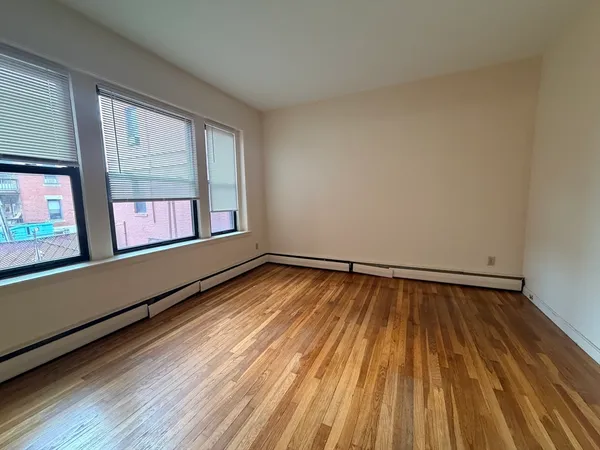 $2,300 | 1238 Commonwealth Avenue, Unit 25, Boston, MA 02134
