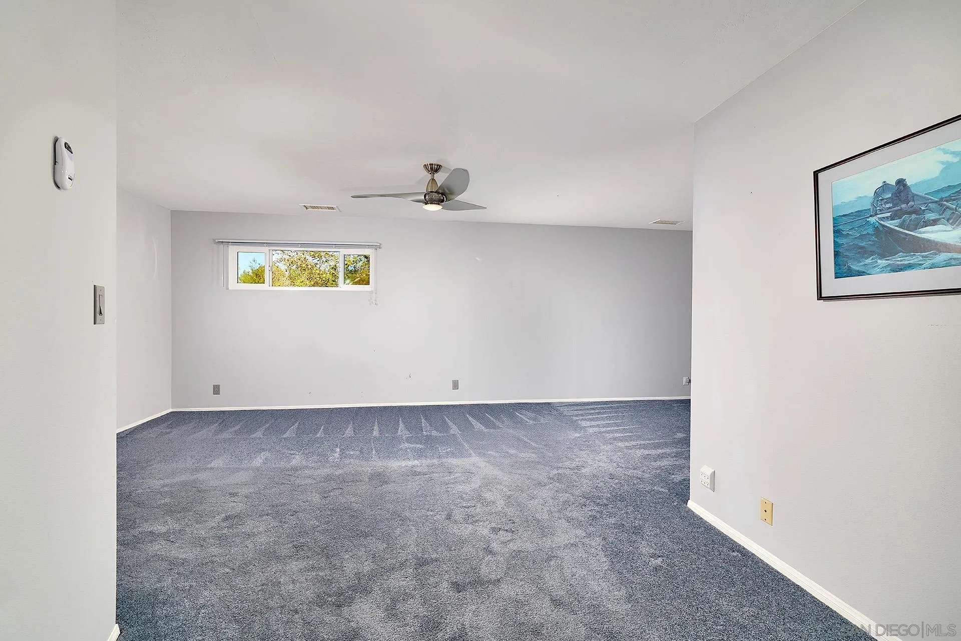 15260 Vali Hai Road Poway, CA 92064 - Photo 13 of 40 a view of an empty room
