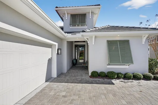 $985,000 | 401 Bourganville Drive, Palm Coast, FL 32137