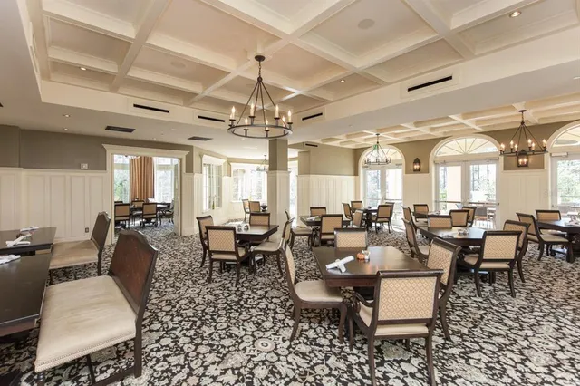 $985,000 | 401 Bourganville Drive, Palm Coast, FL 32137