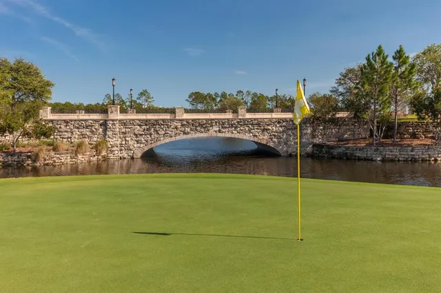 $985,000 | 401 Bourganville Drive, Palm Coast, FL 32137