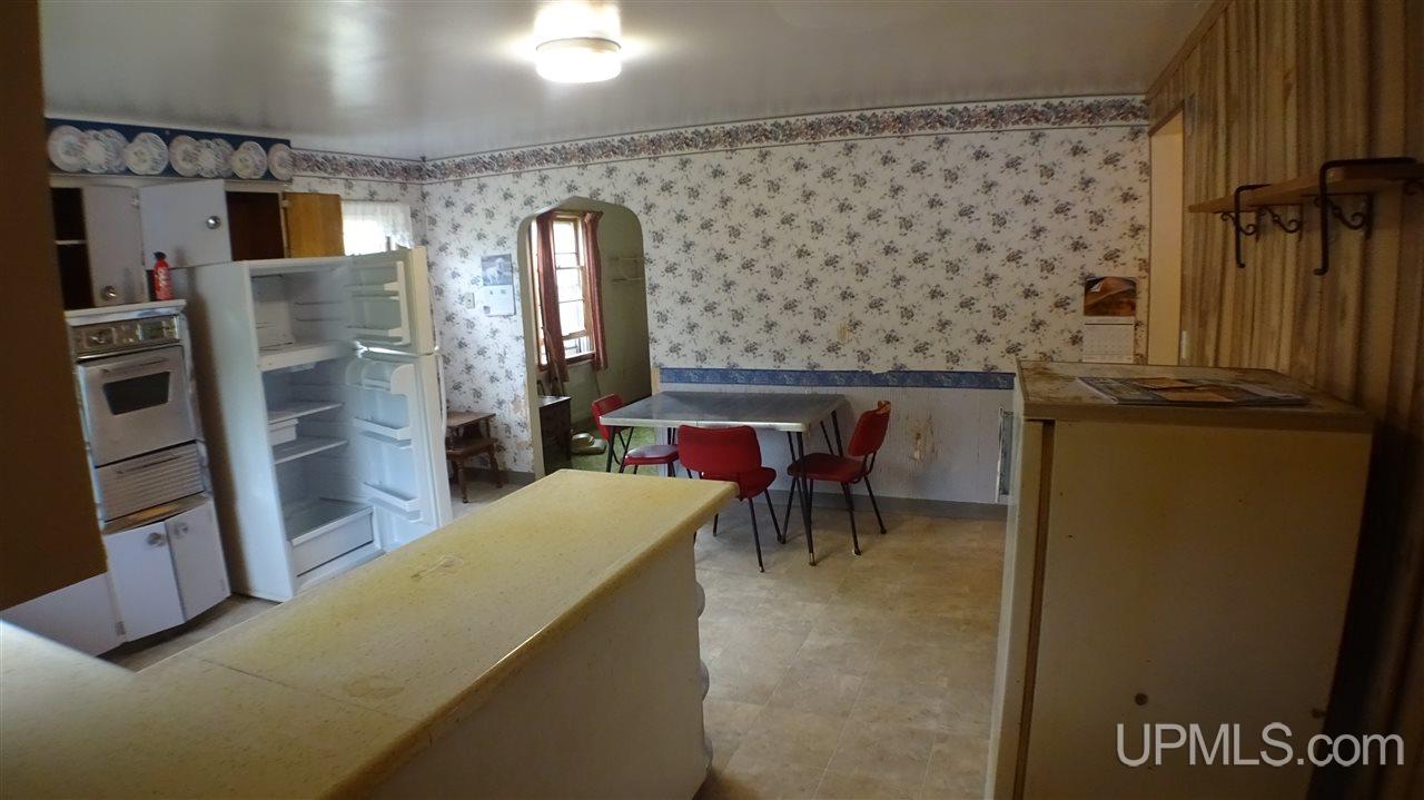 N5288 South Ferguson Road Eben Junction, MI 49825 - Photo 6 of 33