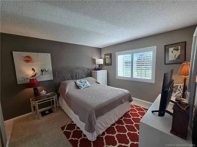 $5,500 | 5564 Northeast Gulfstream Way, Stuart, FL 34996