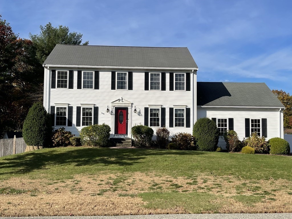 5 Collins Circle Weymouth, MA 02190 - Photo 1 of 42 a front view of a house with garden