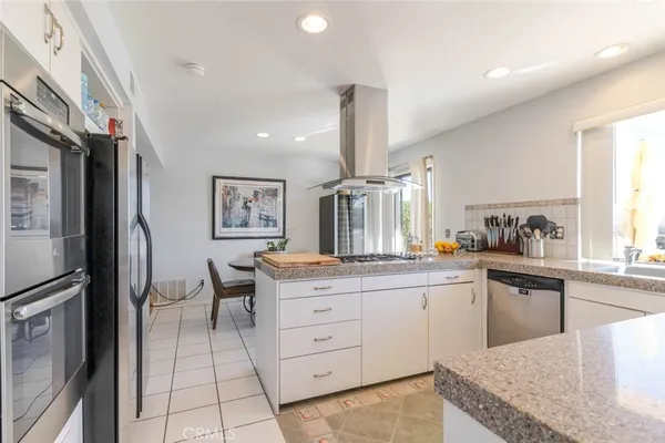 $6,100 | 6022 Maury Avenue, Woodland Hills, CA 91367