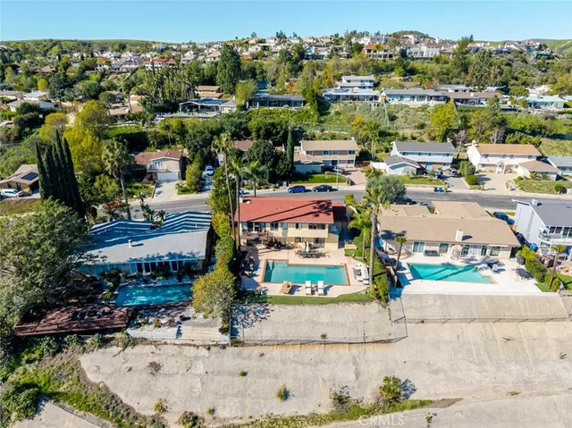 $6,100 | 6022 Maury Avenue, Woodland Hills, CA 91367