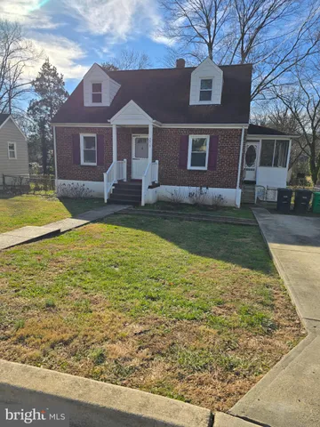 $2,400 | 3910 74th Avenue, Hyattsville, MD 20784