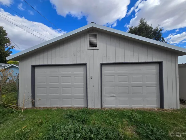 $449,000 | 1265 West 1st Street, Weiser, ID 83672