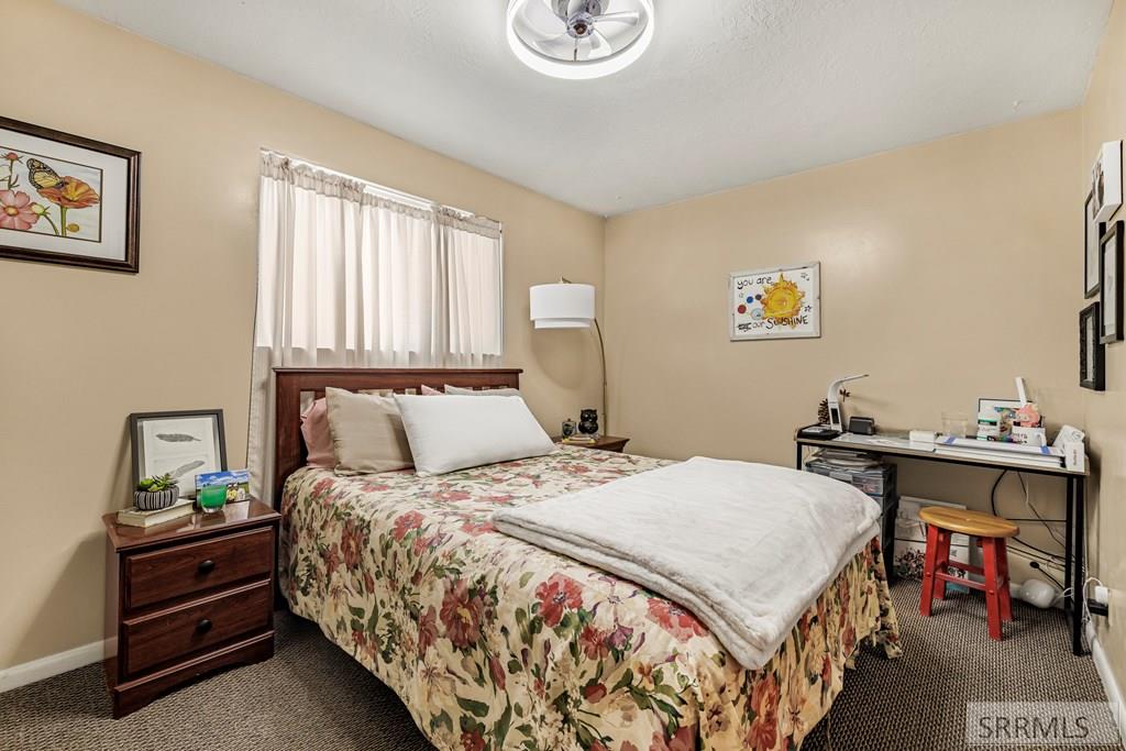 33 South 5th West Rexburg, ID 83440 - Photo 16 of 39